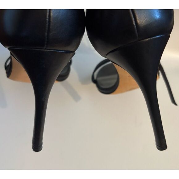 Stuart Weitzman Nudistsong Stiletto Sandals in Black Size 10 / Excellent - Picture 10 of 13